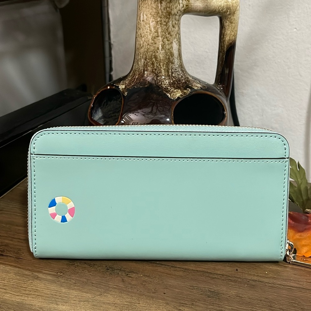 Kate Spade lContinental large Wallet - Picture 2 of 12